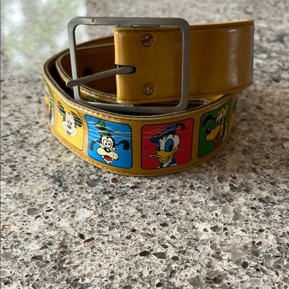 Vintage Walt Disney Children’s Belt